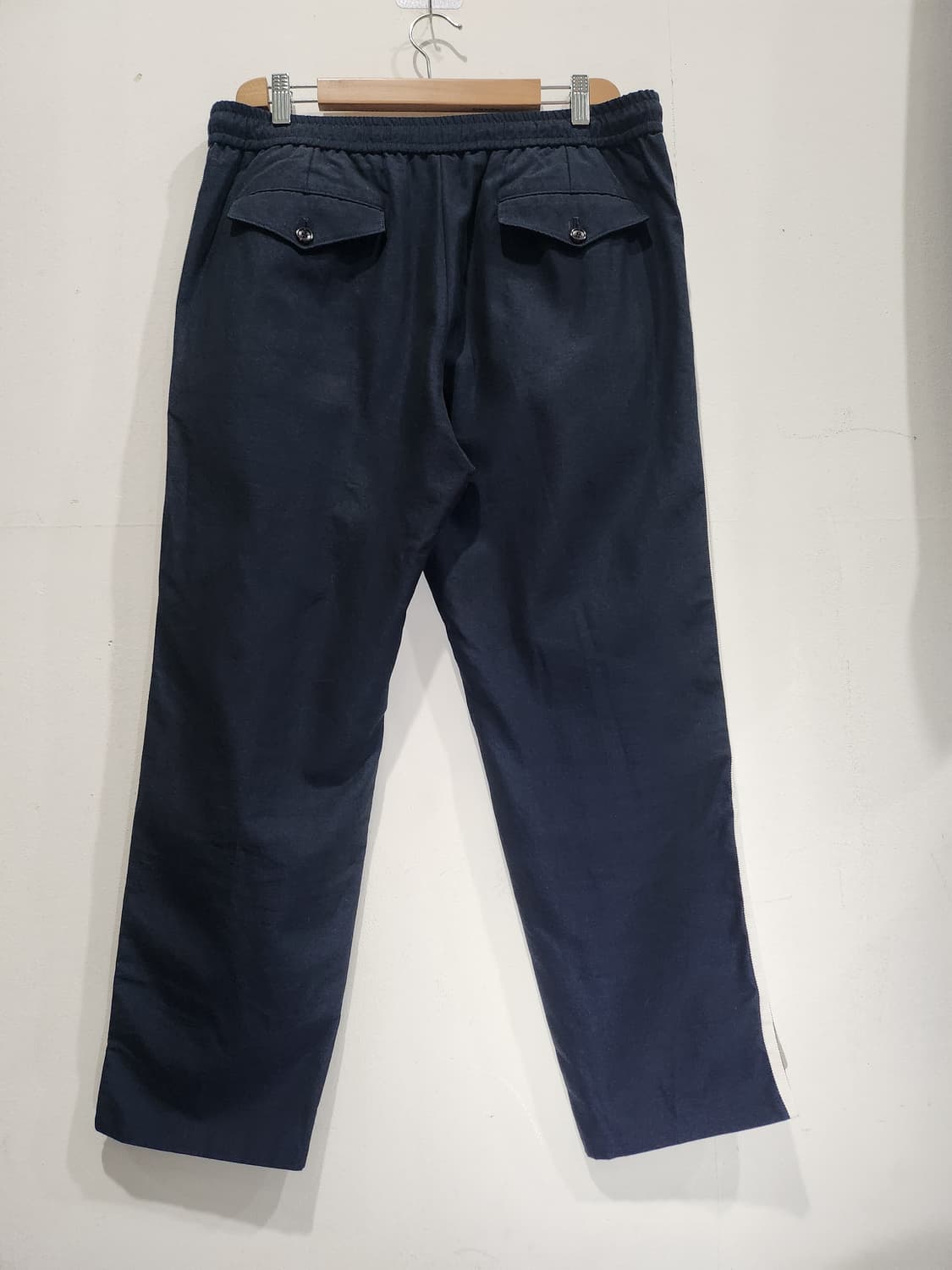 구찌 네이비 트랙 팬츠 48 국내매장판 상품이미지2