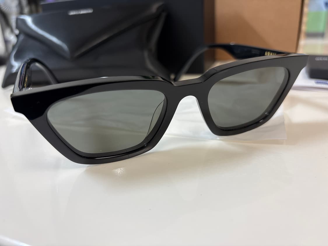 (제니착용) 젠틀몬스터 아가일 01 agail 블랙 풀박스 상품이미지2