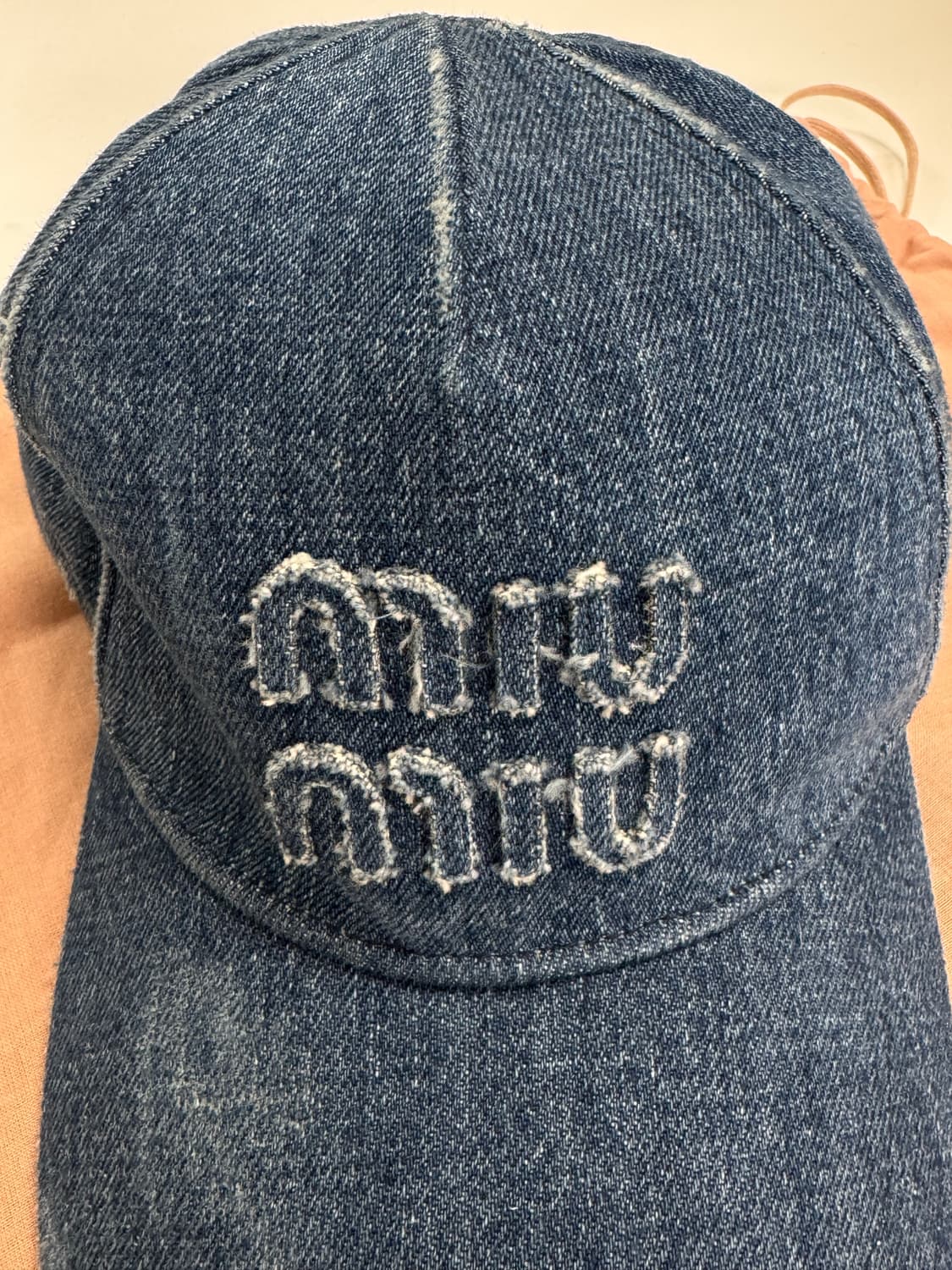 미우미우 데님 베이스볼 볼캡  상품이미지2