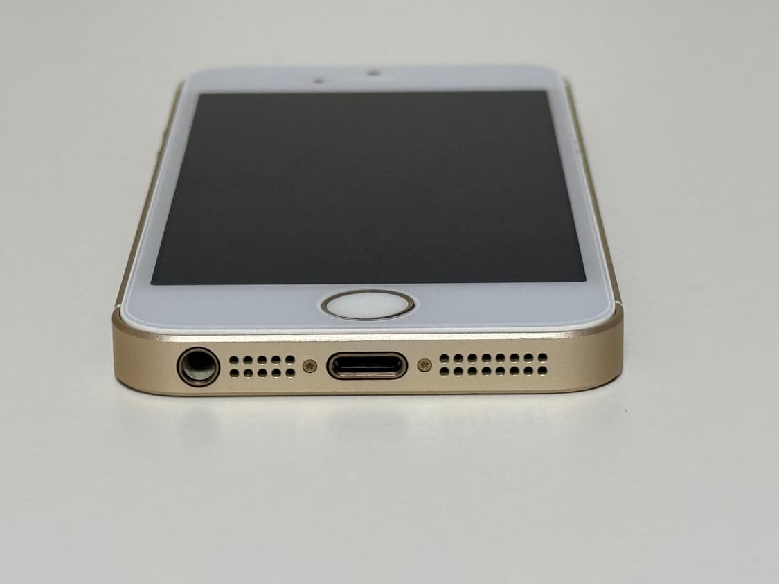 SS급 아이폰 se1 골드 정품 128GB (배터리교체 100%) 작례 상품이미지5