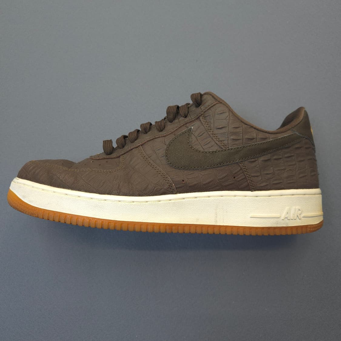 나이키 에어포스1 크로크 브라운 상품이미지1