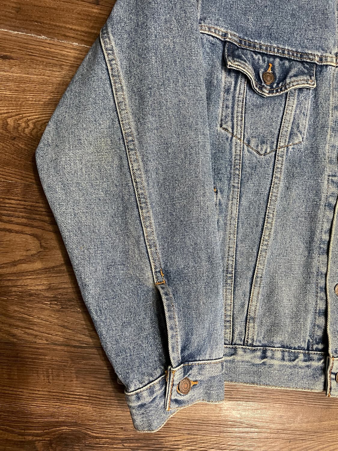 90s 리바이스 70507 트러커 데님 자켓 상품이미지4