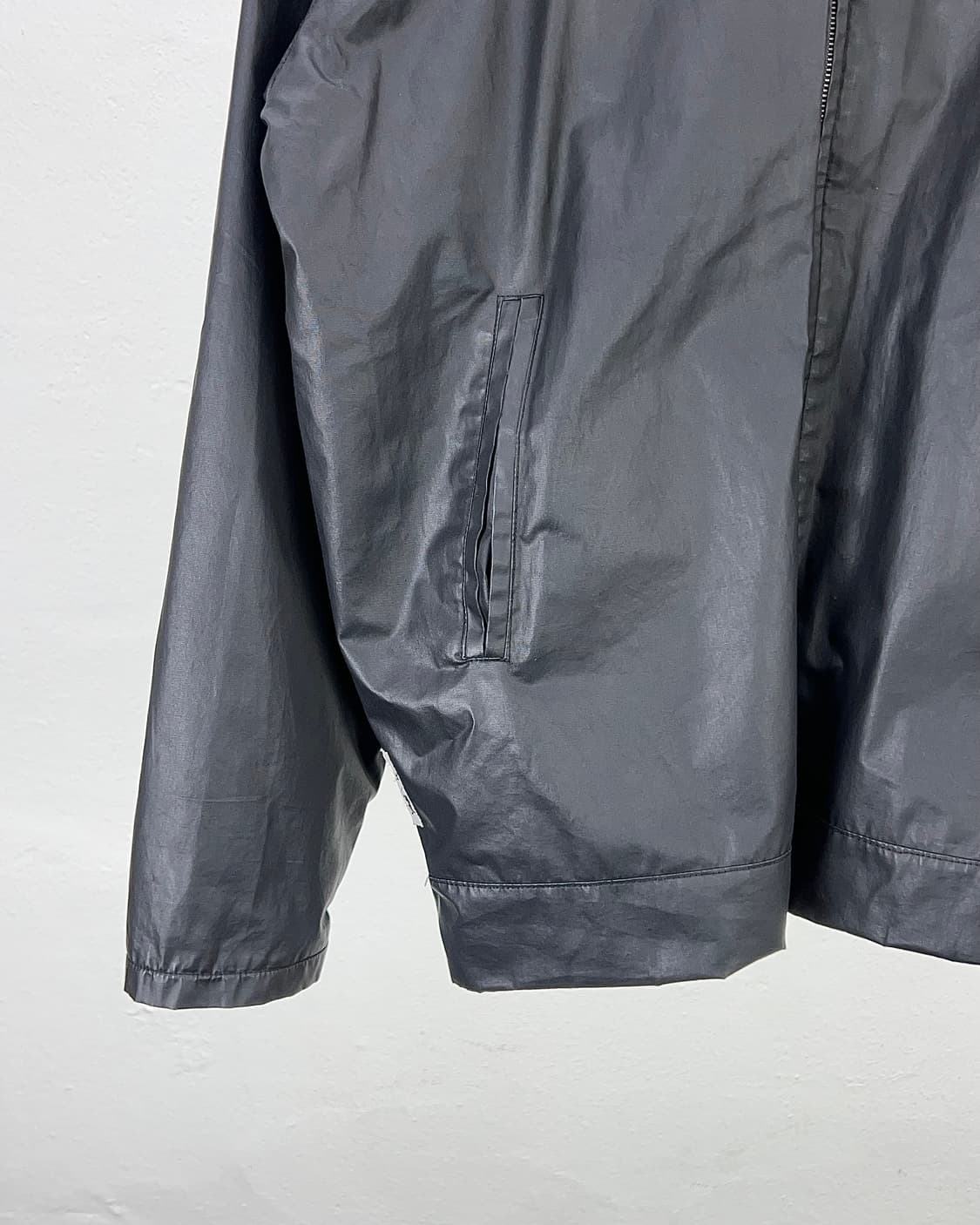 아르마니 익스체인지 블랙 폴리 쉘 스티치 트랙 자켓 상품이미지4