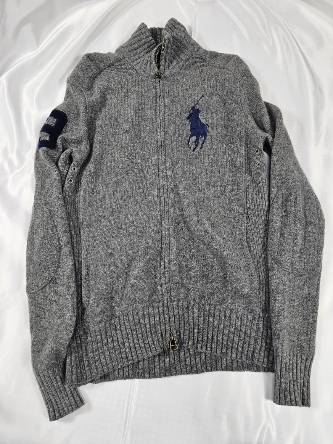 폴로빅포니니트집업 상품이미지1