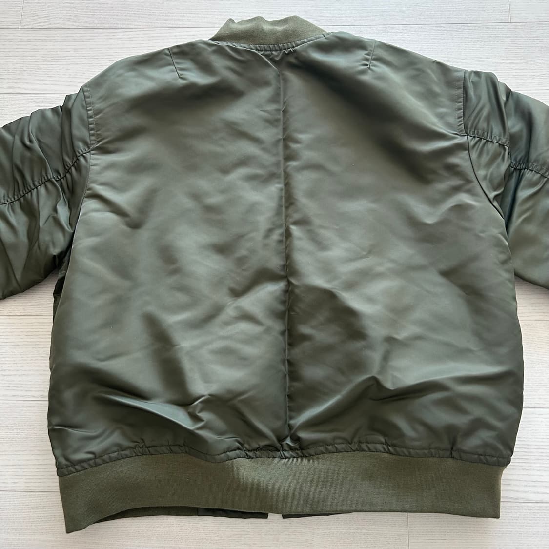 새상품 GU MA-1 블루종 올리브 카키 유니클로 상품이미지7