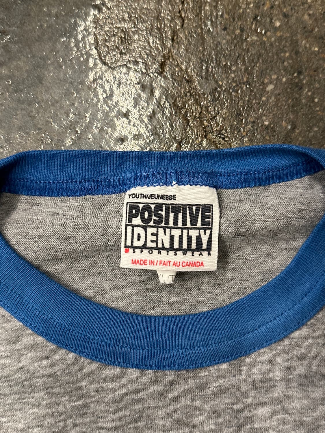 80s 스토니브룩 샤크스 반팔 티셔츠 그레이 S 상품이미지3