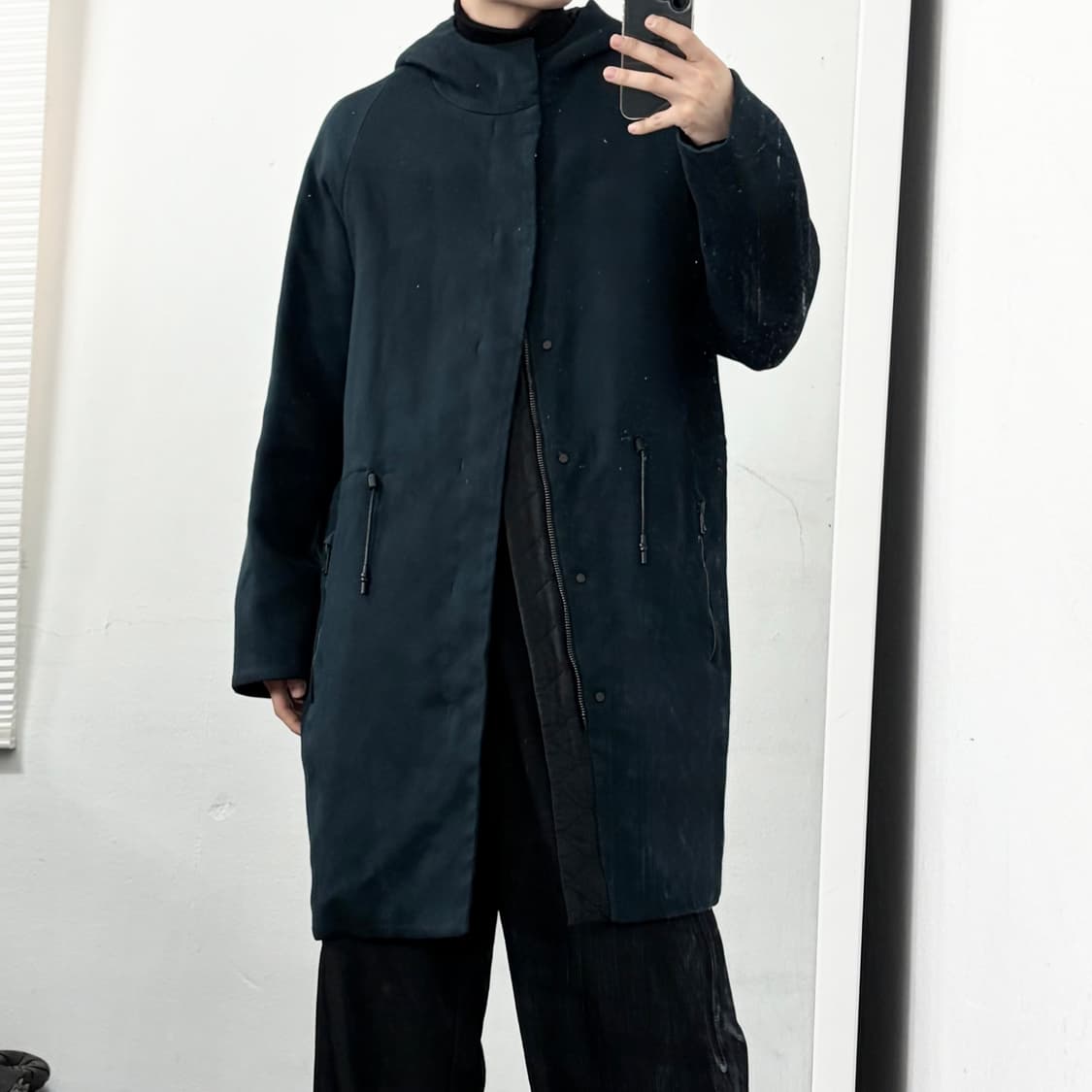 발렌시아가 15FW 후드 코트 상품이미지2