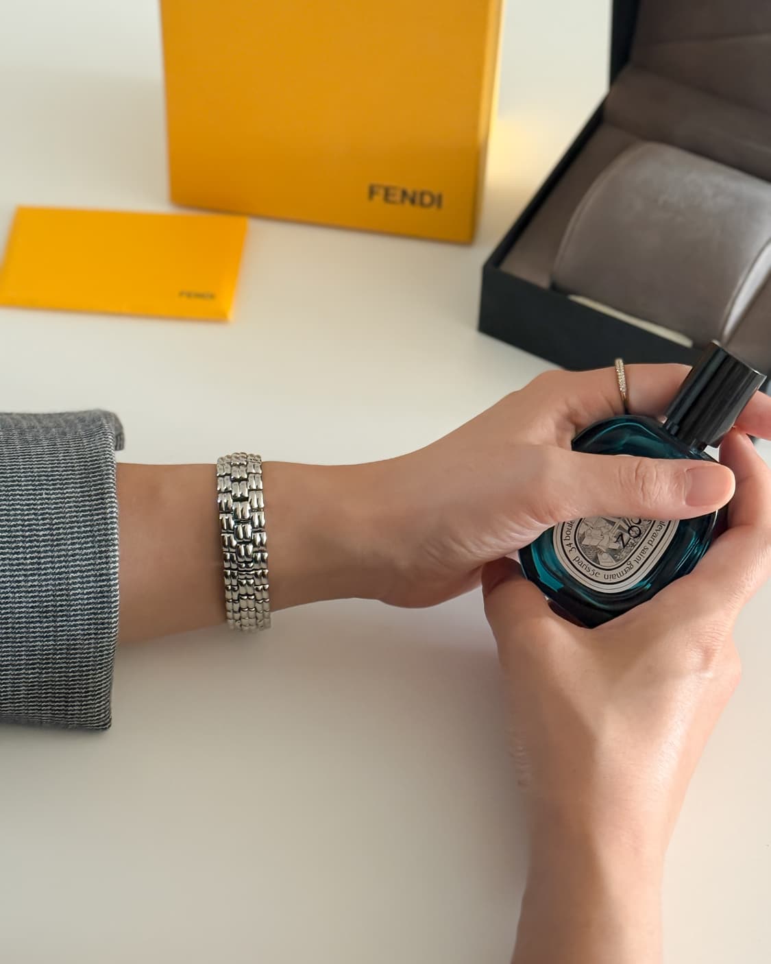 펜디 스퀘어 브레이슬릿 시계 상품이미지4