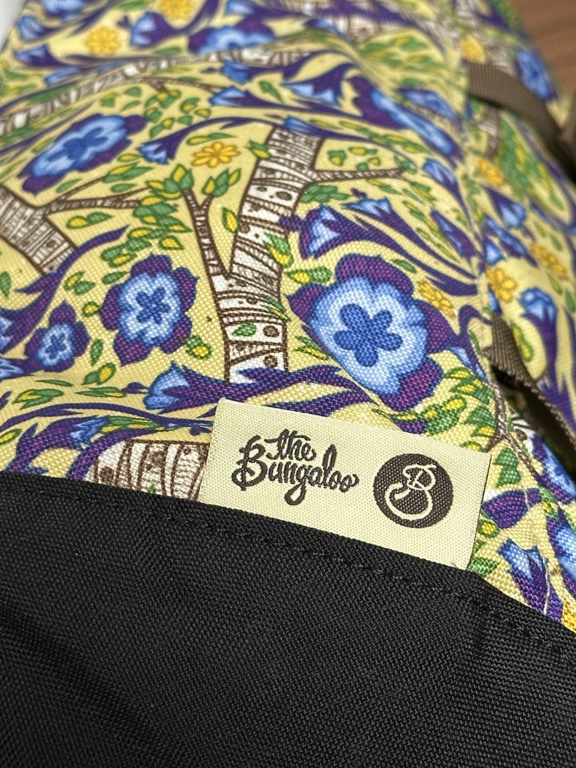 그레고리 벙갈루 패턴 슬링백 리미티드 에디션 상품이미지4