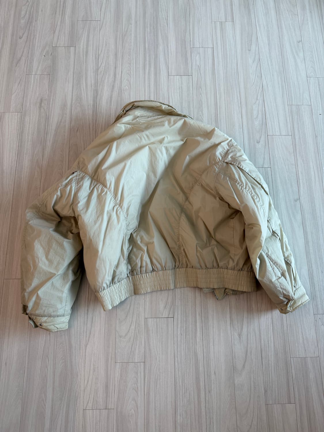 쿠어 퍼프 플라이트 ma-1 (크림) 패딩 상품이미지2