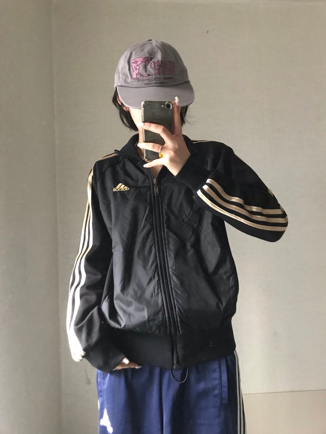 아디다스 블랙 골드 져지 상품이미지1