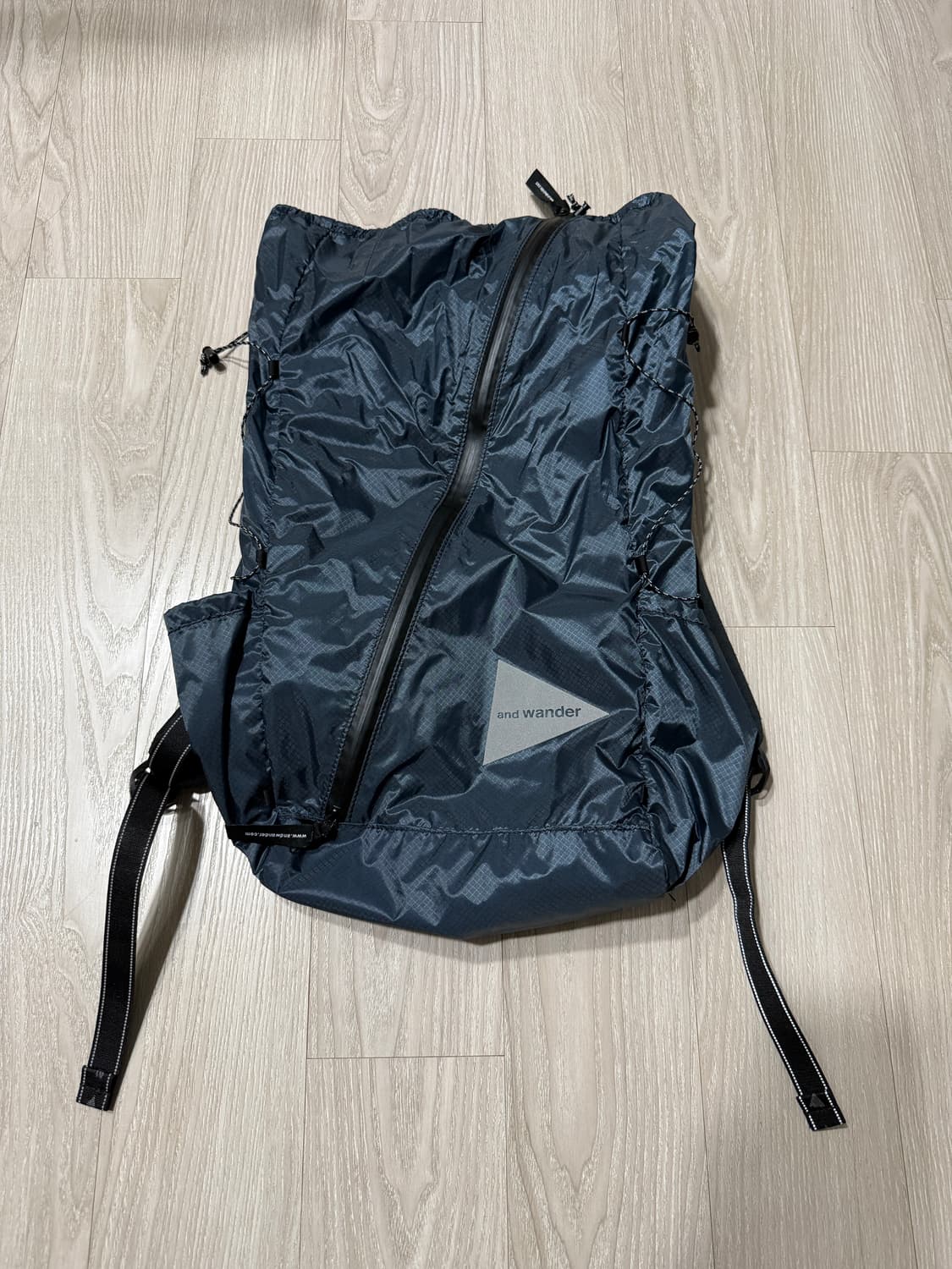 앤드원더 실데이 백팩 상품이미지2