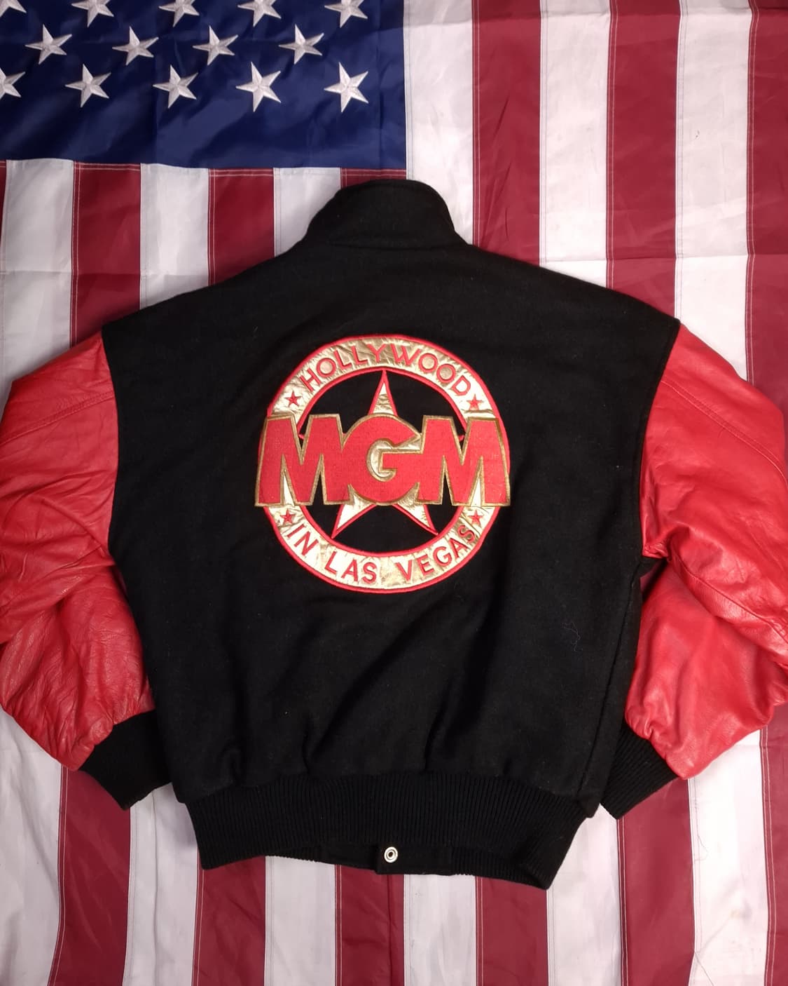 오리지날 미국제조 MGM 라스베가스 헐리웃 바시티점퍼 상품이미지1