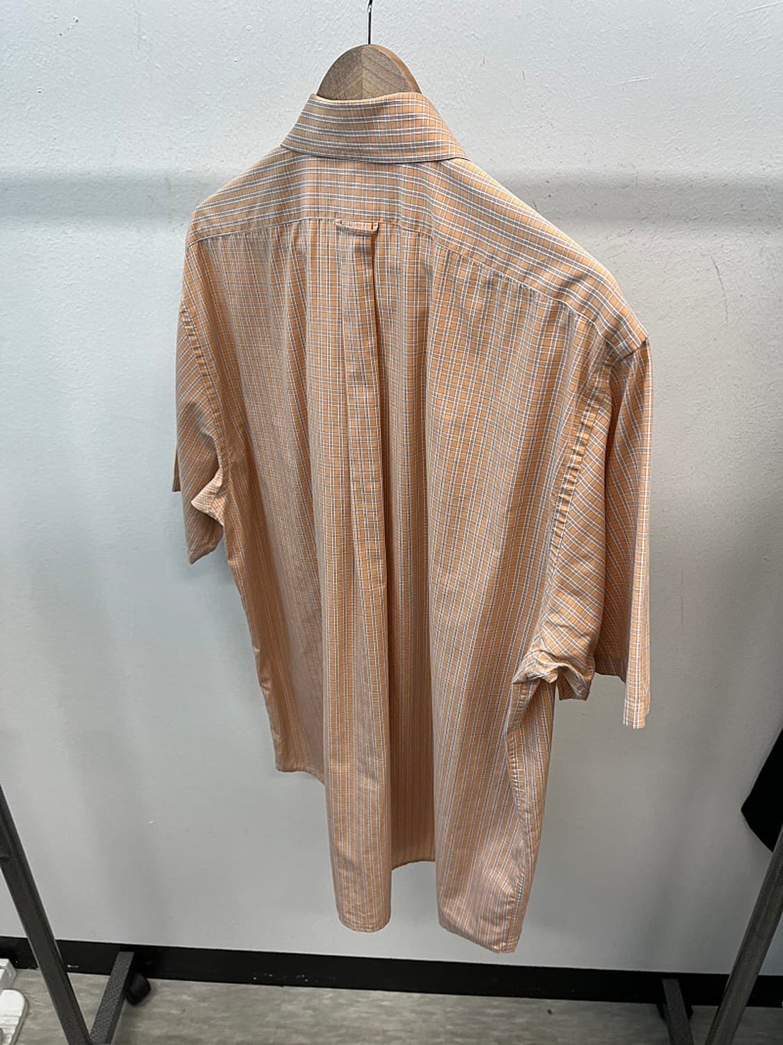 110-115) 버버리 오렌지 반팔셔츠  상품이미지6