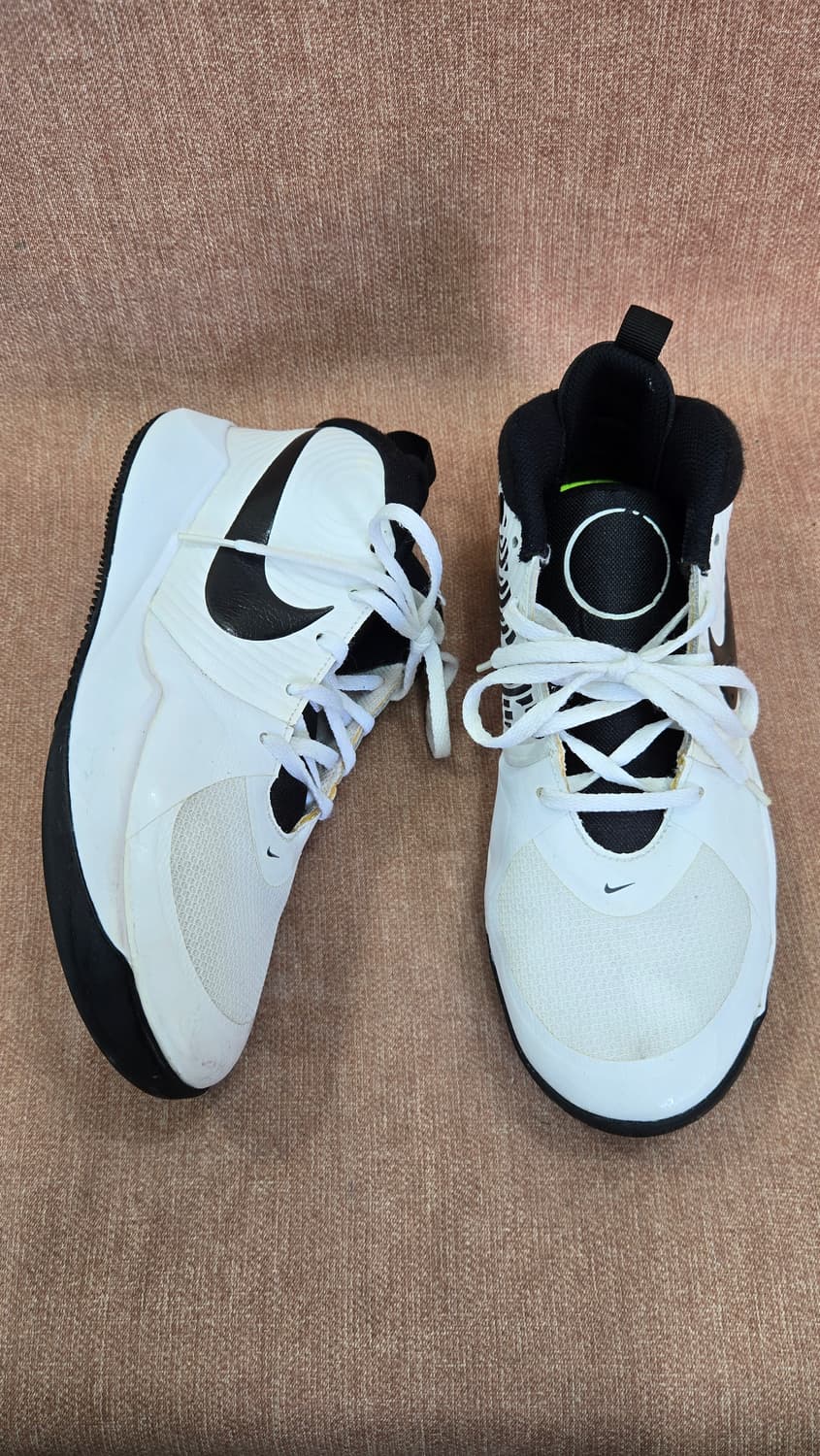 나이키 240mm-  팀허슬 D9 스니커즈 상품이미지1