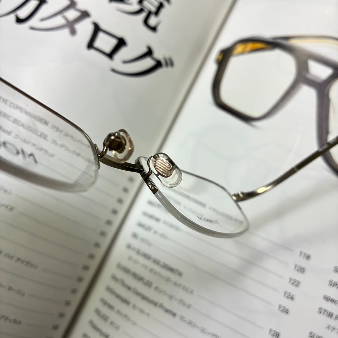 일본 내수용 반무테 티타늄 안경 상품이미지7