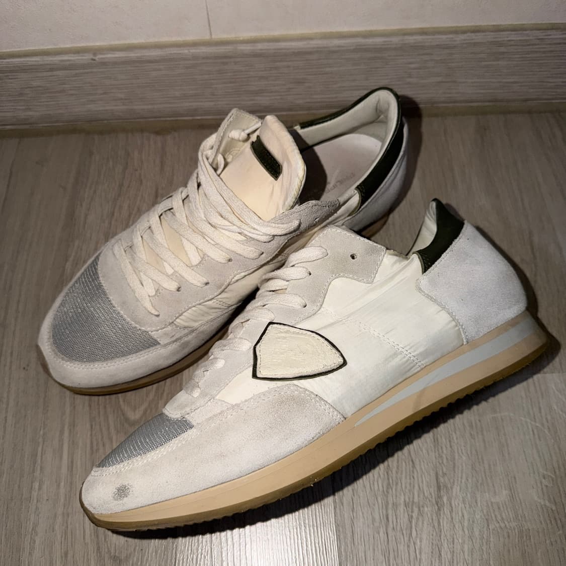 필립 모델 남성 빈티지 스니커즈 42 (270) 상품이미지3