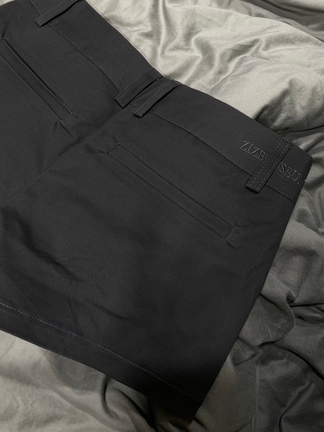 지제뮤지엄 로우라이즈 숏팬츠S 상품이미지2