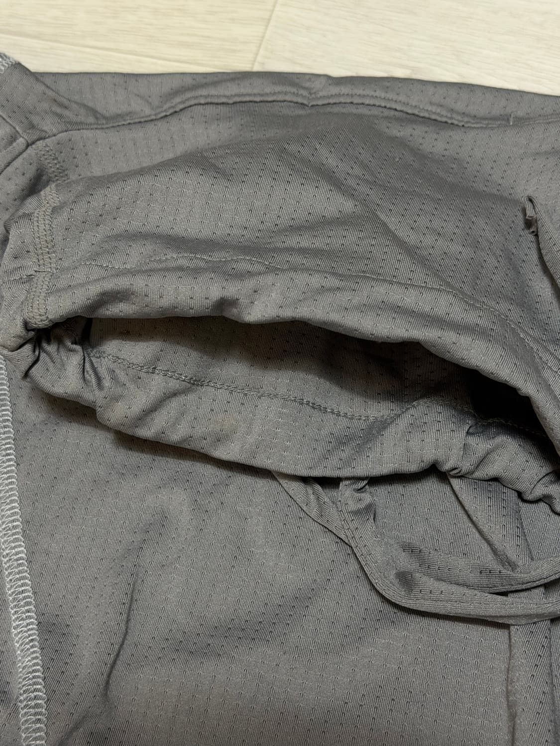 미스치프 드레이프드 터틀넥 탑 그레이 s 상품이미지4