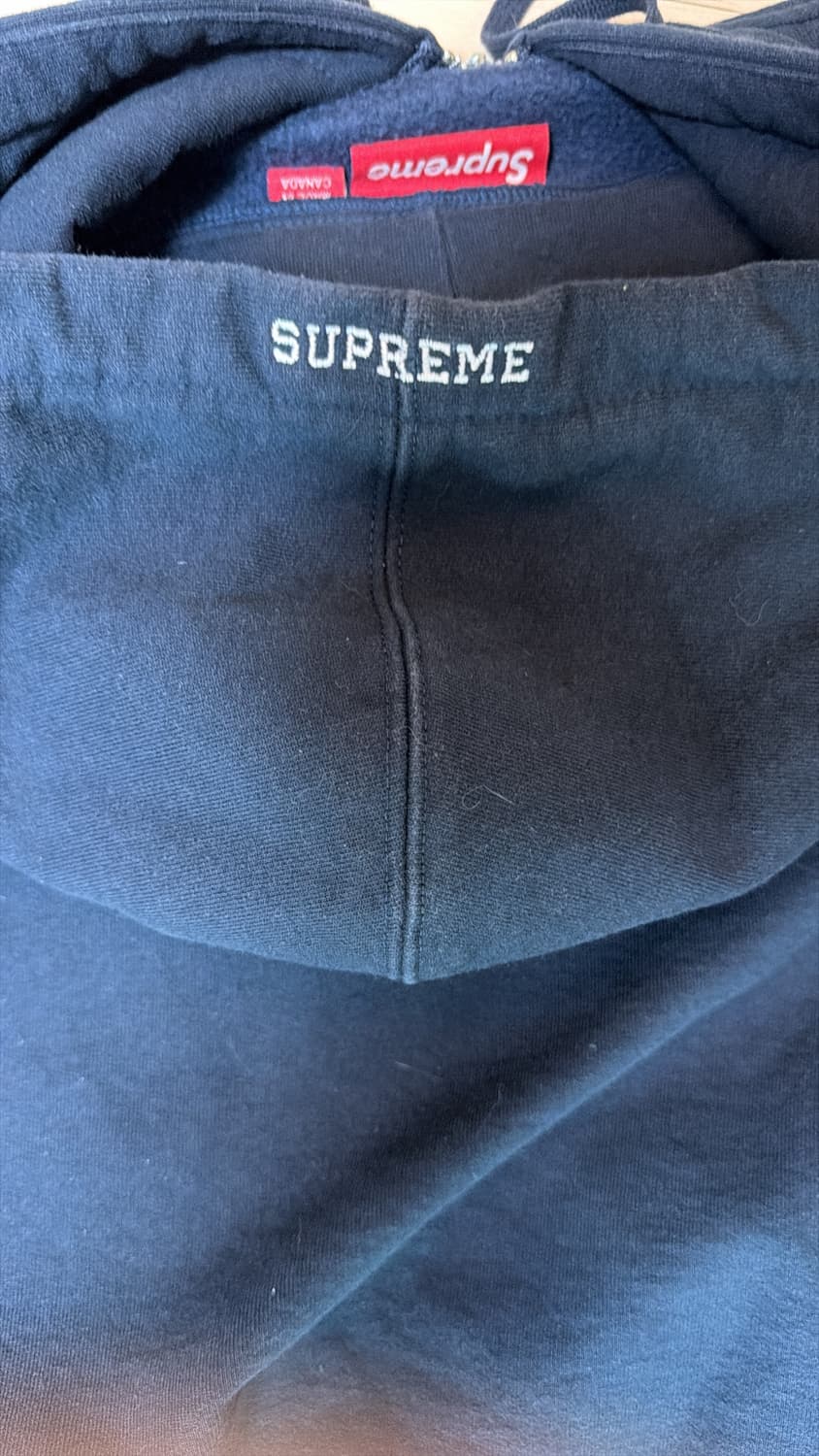 25fw 슈프림 S로고 네이비 집업 상품이미지4