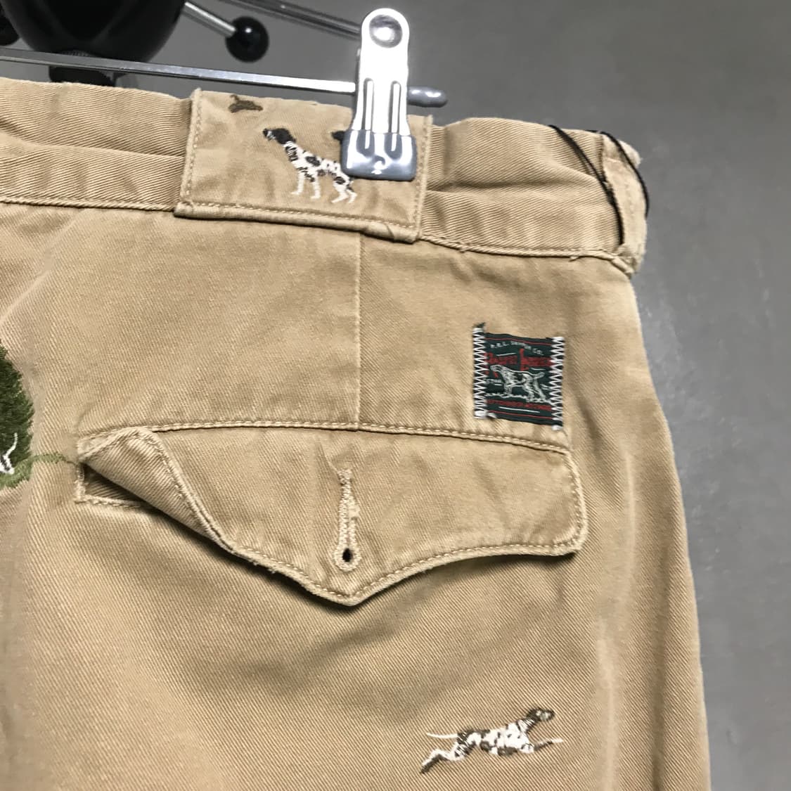 폴로 랄프로렌 멀티 자수 치노 팬츠 베이지 32/32 상품이미지4