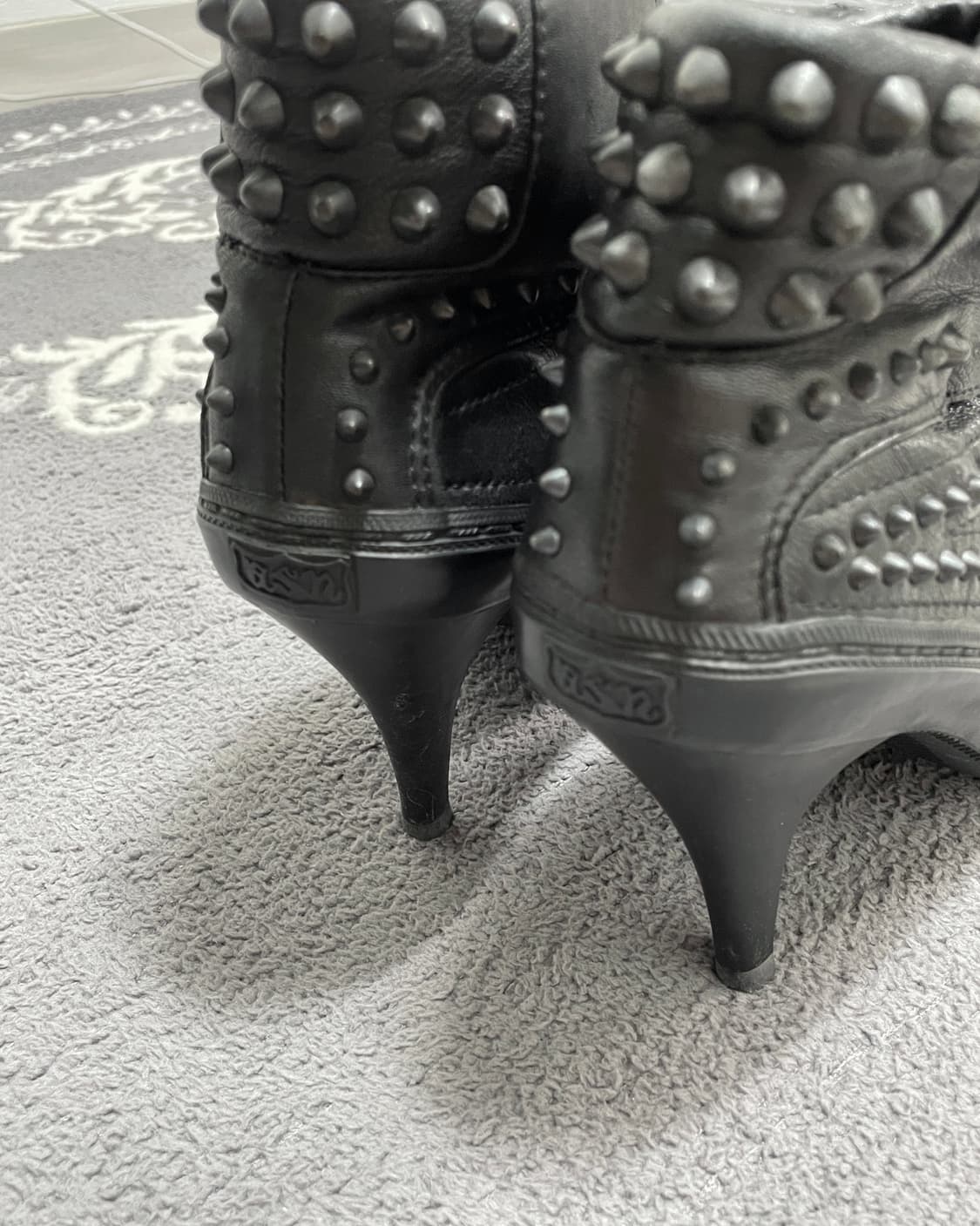 Ash Black Studded Heel Sneakers Black 상품이미지6