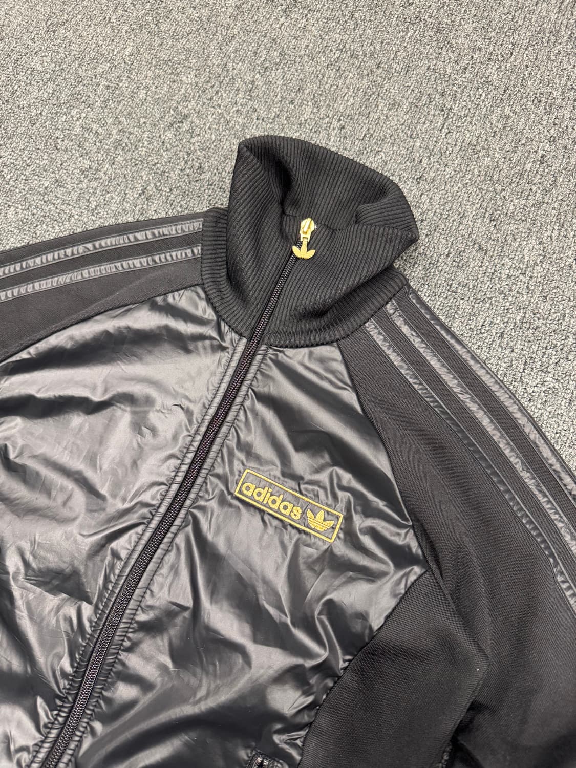 아디다스 빈티지 y2k 여성 금장 블랙 져지 상품이미지2