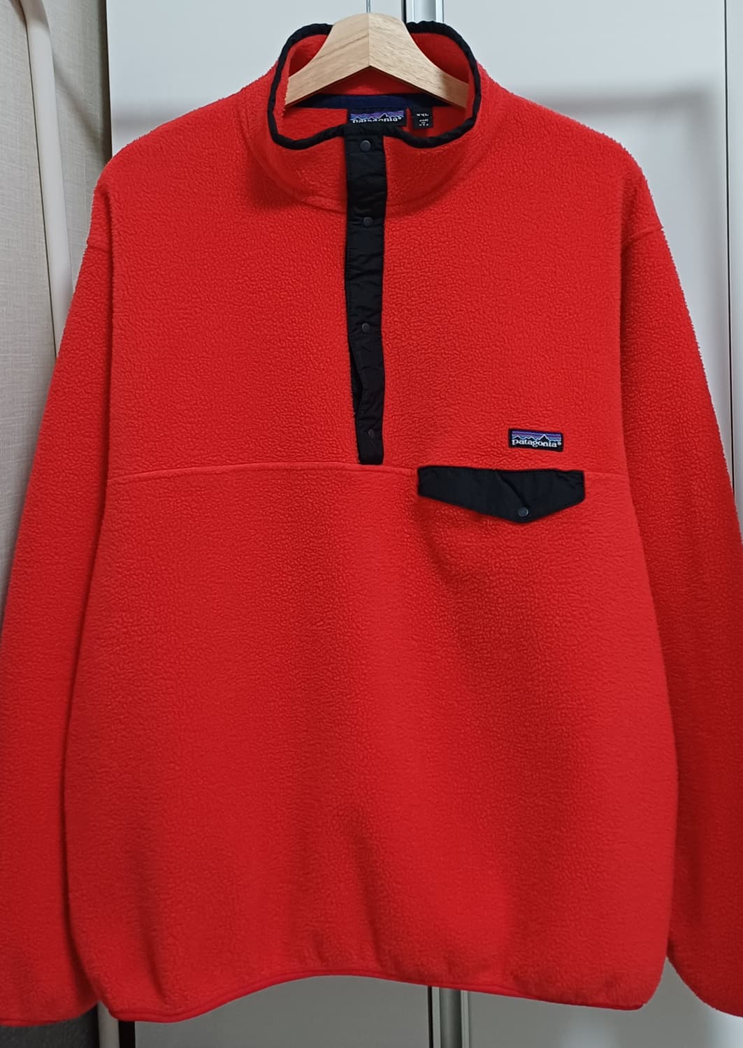 🇺🇸 파타고니아 신칠라 스냅티 - 코랄 레드 상품이미지1