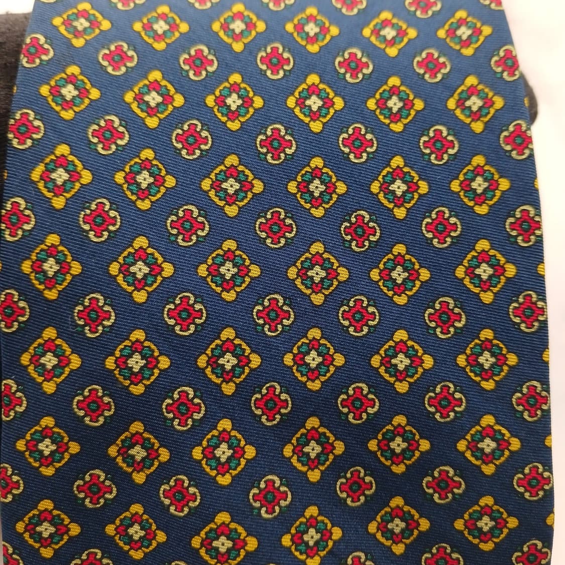 타이랙 실크 네이비 지오메트릭 넥타이 9.5cm A등급 A18708
 상품이미지5