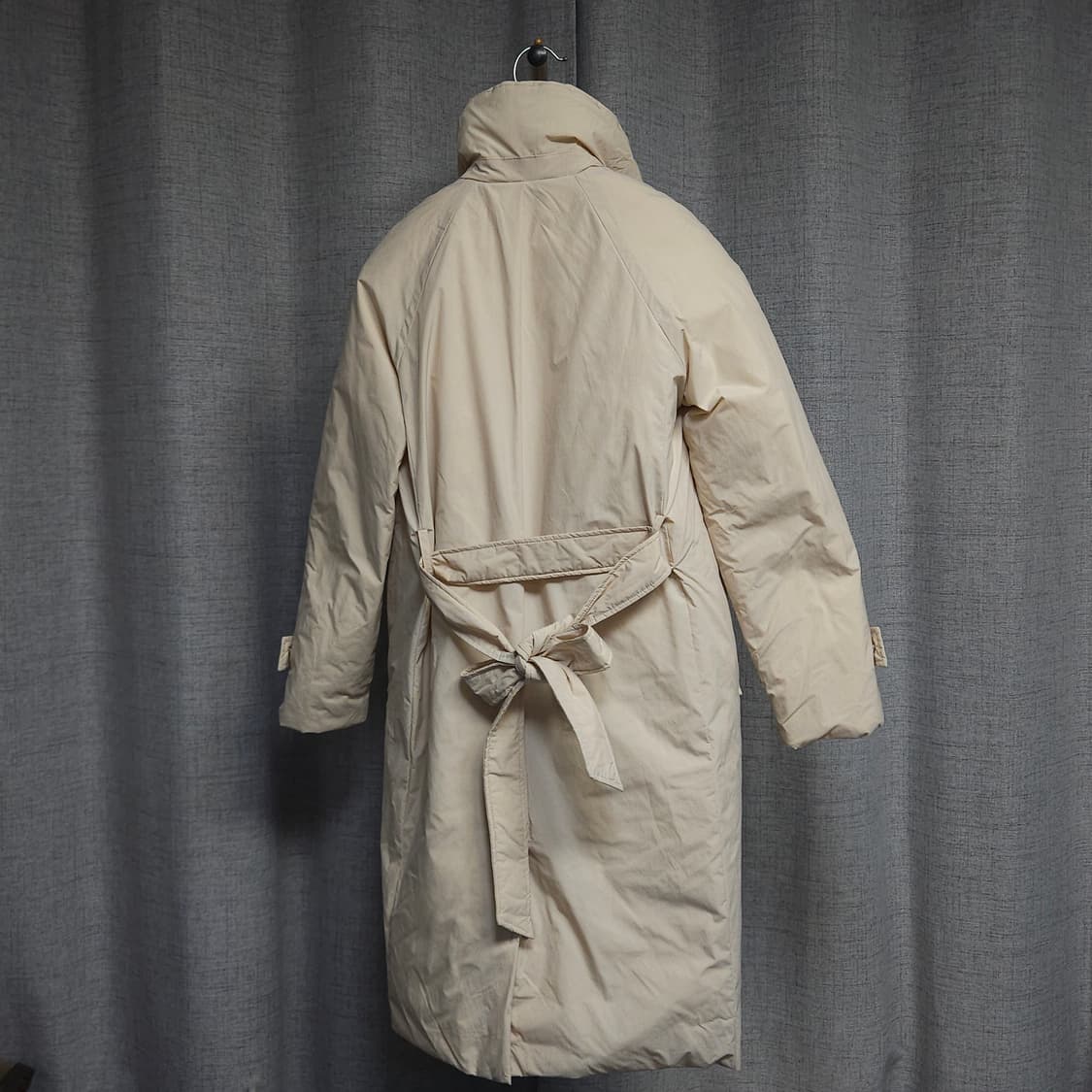 55 ) 여성 거위털 롱패딩 코트 크림색 상품이미지4