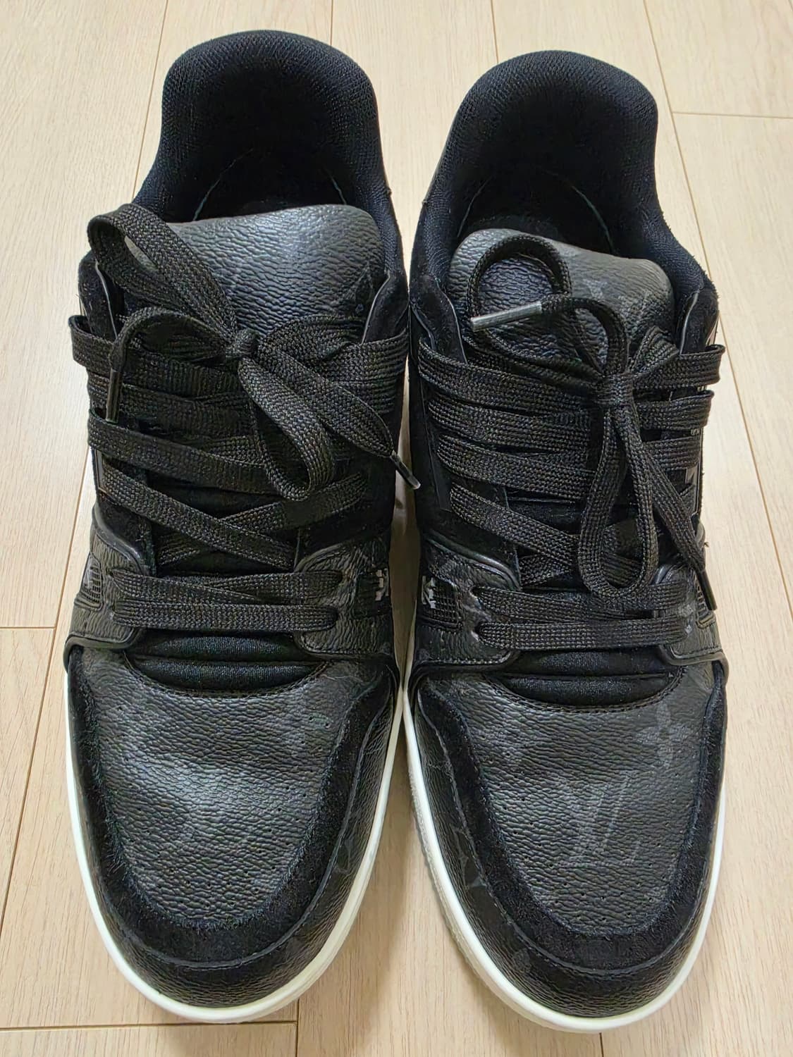 루이비통 LV 트레이너 스니커즈 블랙 6.5 255-260사이즈 상품이미지1