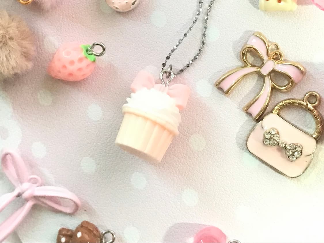[Handmade] Strawberry Cupcake Necklace 상품이미지1