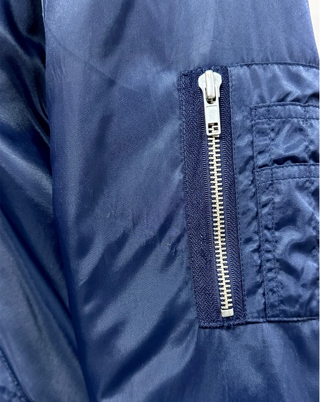 산토리 보스 리버시블 ma-1 점퍼 상품이미지8