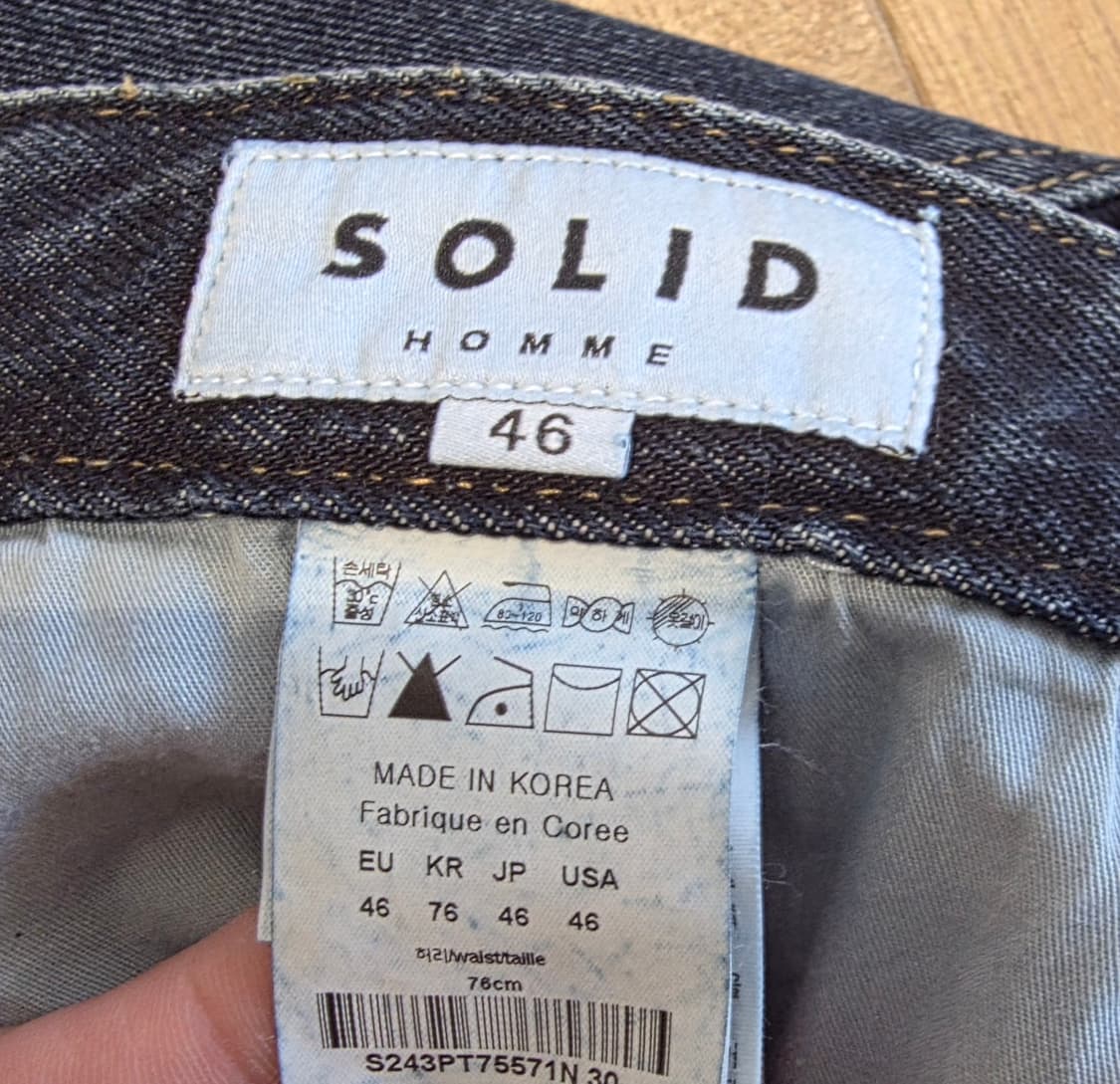 SOLID 옴므  데님  셋업입니다
사이즈는 46이며, 상품이미지8