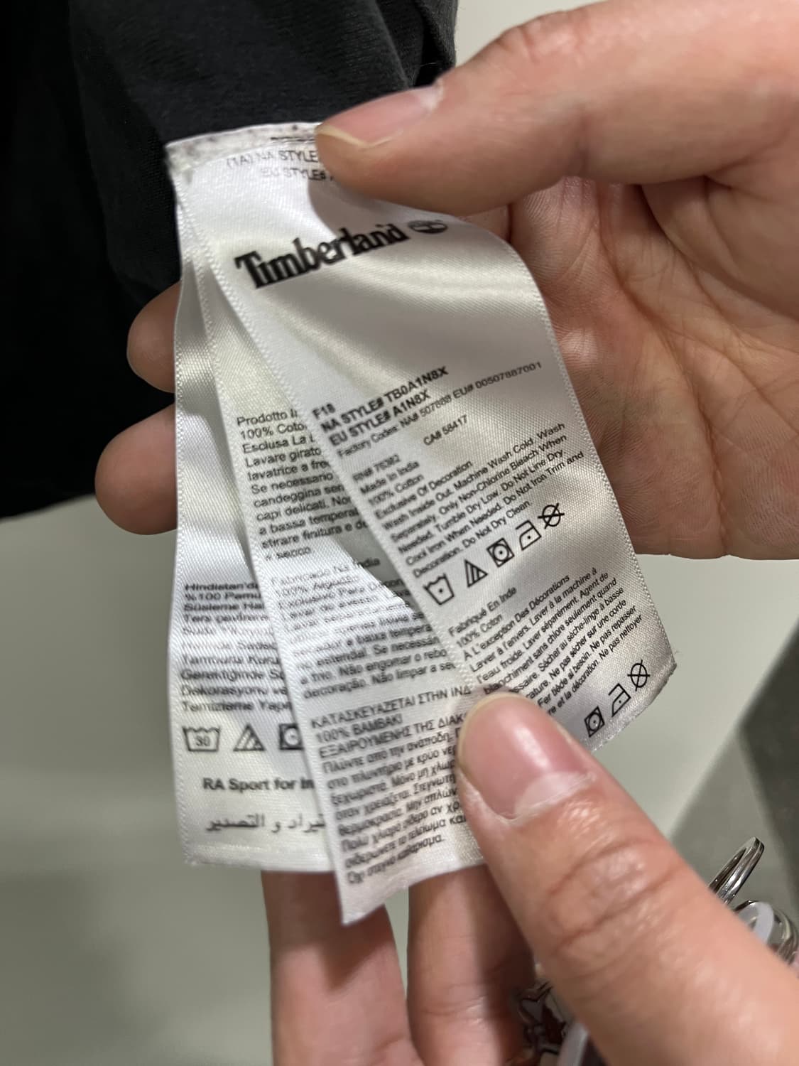 팀버랜드 블랙 반팔티 M 사이즈 상품이미지6