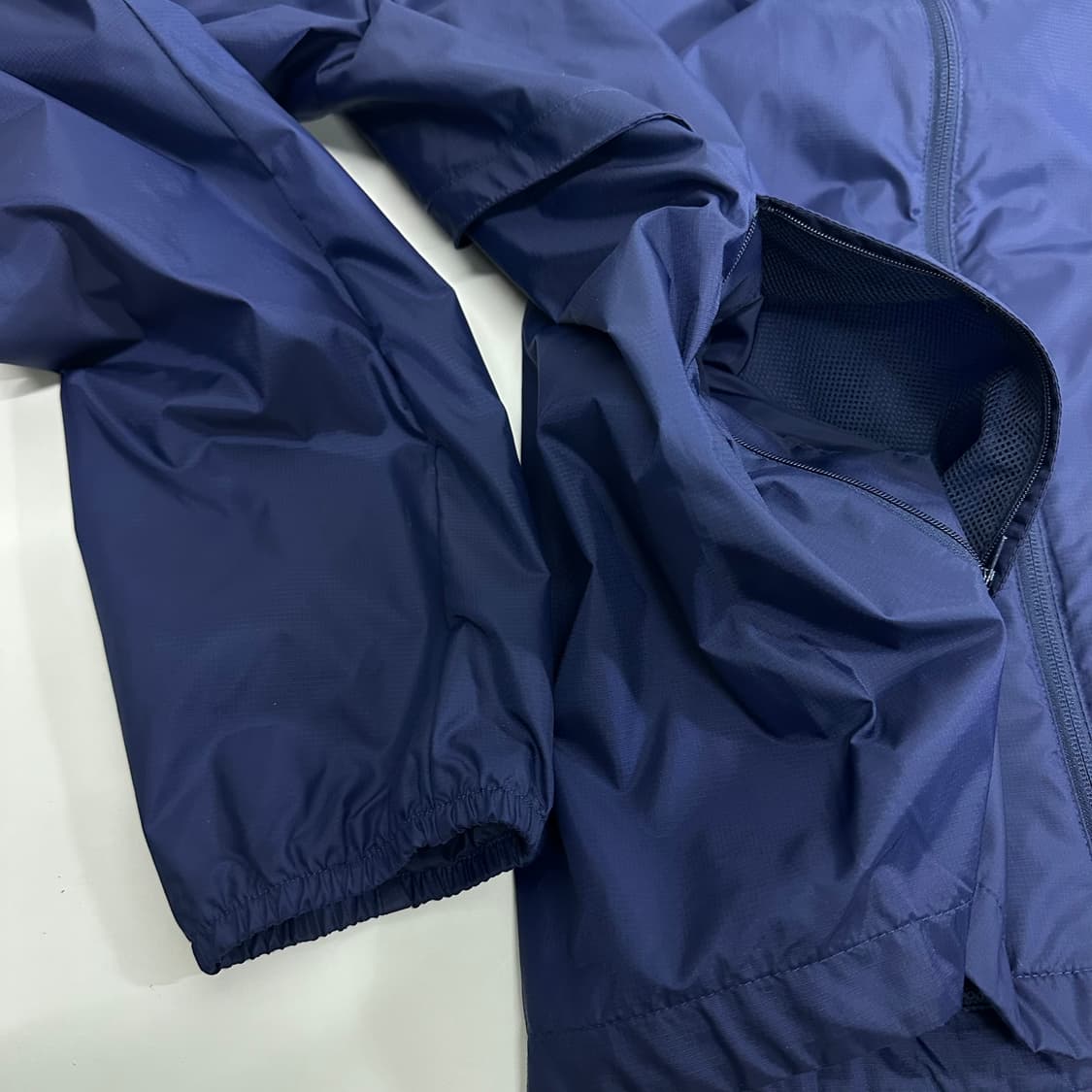 XL 푸마 수원삼성 블루윙즈 네이비 바람막이 상품이미지3