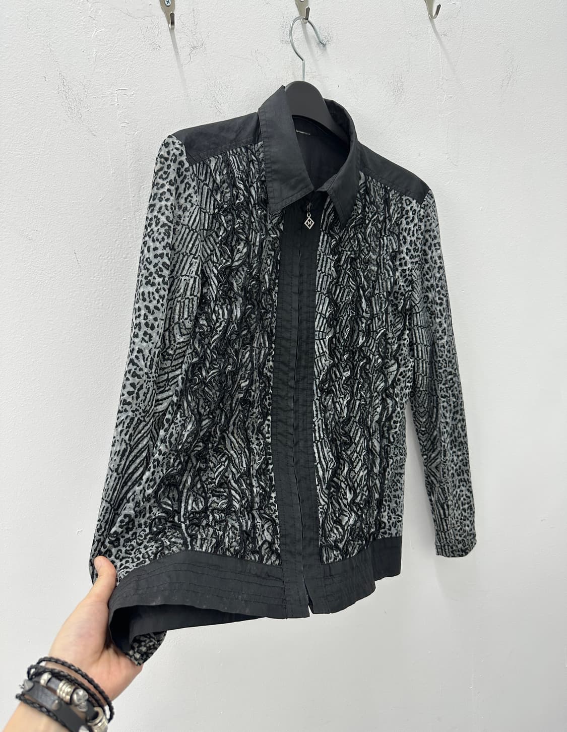 Vintage black pintuck shirt jacket 상품이미지1