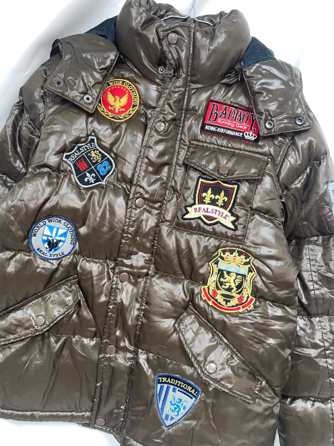 배드보이 초코브라운 힙패치 후드패딩 상품이미지8