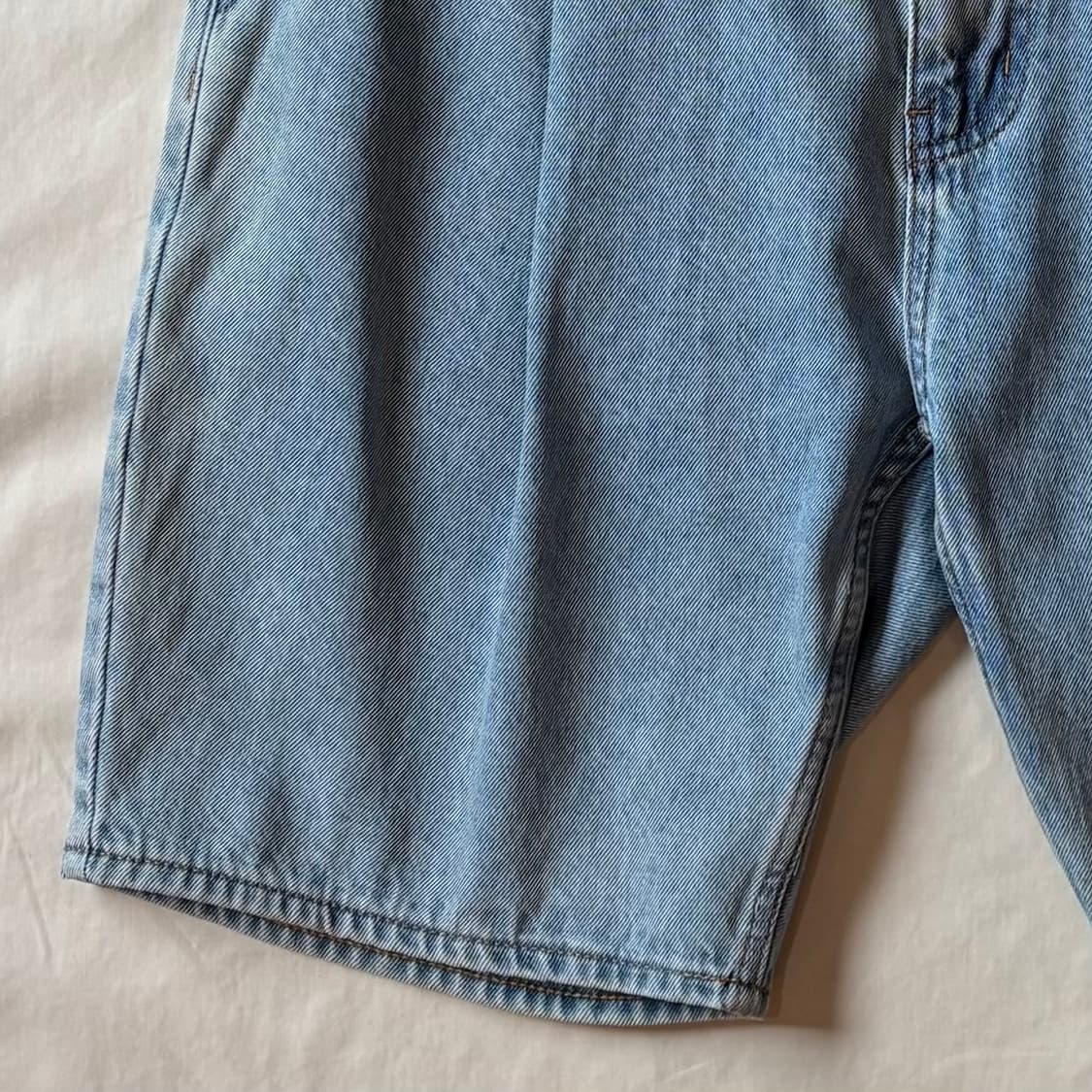 [34] OUTSTANDING 원턱 데님 쇼츠 상품이미지3