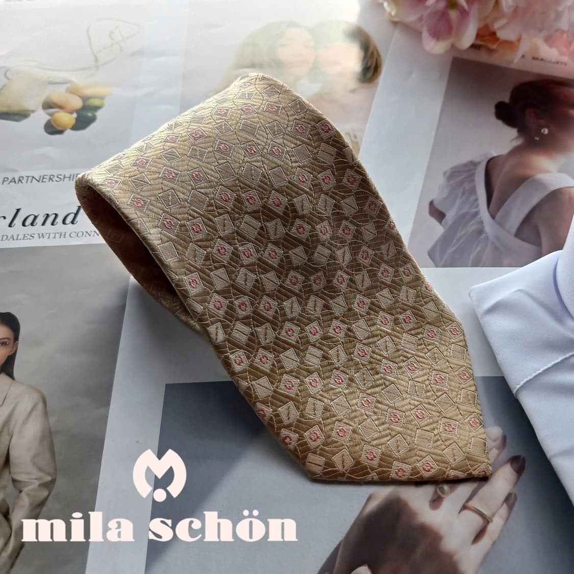 밀라숀 실크 골드 패턴 넥타이 8.8cm A+등급 A18446
 상품이미지1