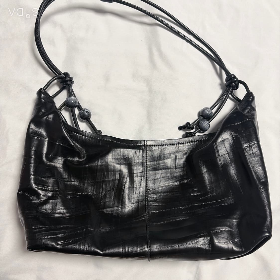 FERIA 페리아 블랙 레더 숄더백 상품이미지3