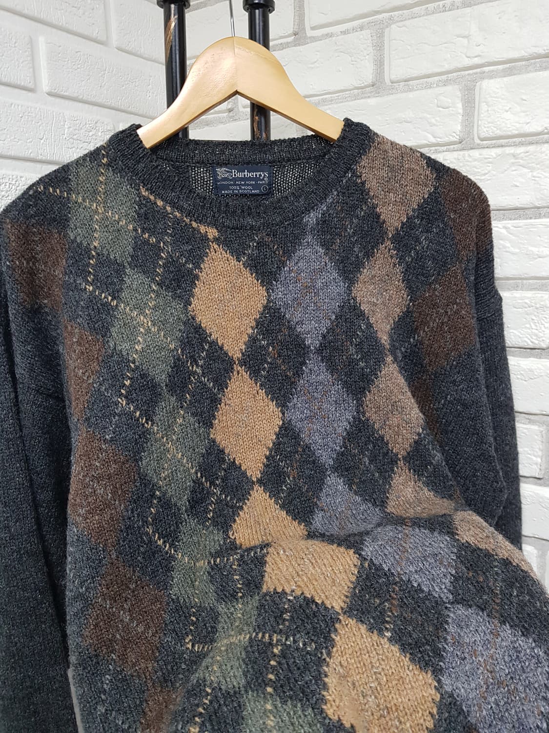 [L/정품] 버버리 아가일 패턴 울 니트 차콜 상품이미지3