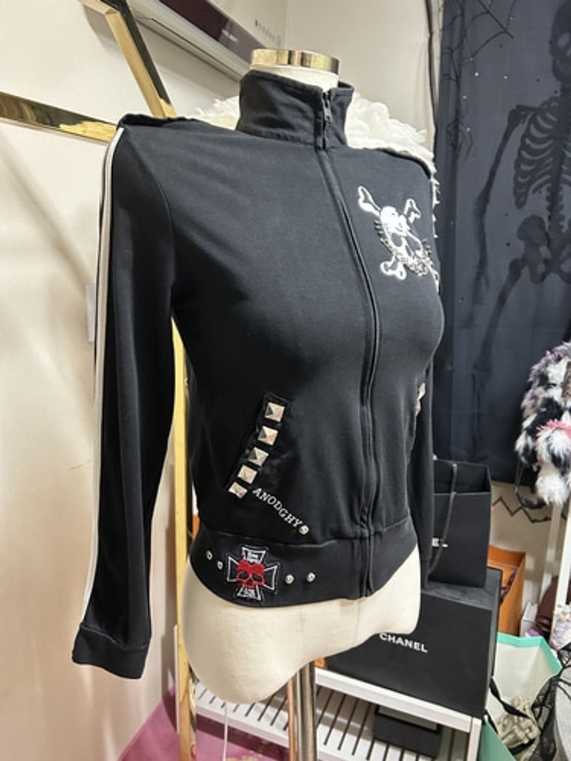 Magic punk skull chain jersey 펑크 옷핀 해골져지 상품이미지9