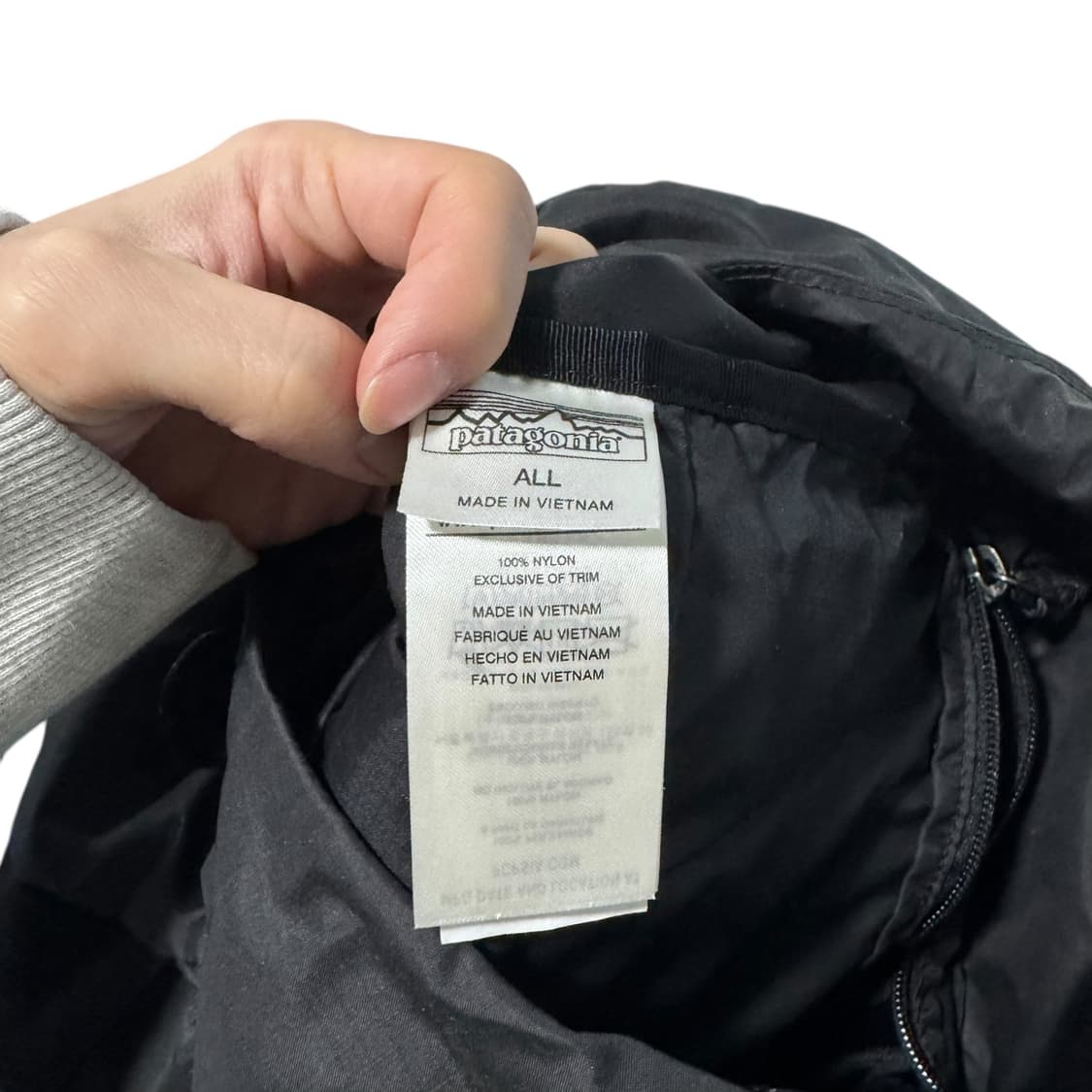 파타고니아 울트라라이트 블랙홀 백팩 상품이미지4