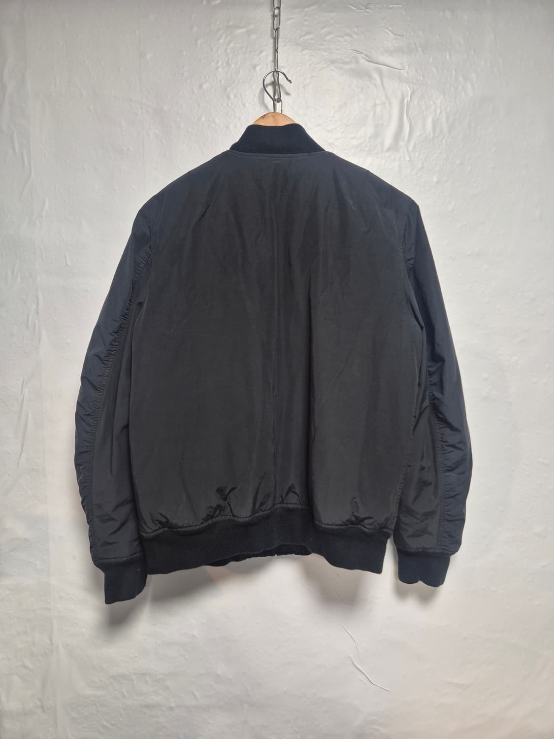 칼하트 블랙 MA-1 봄버 자켓 M사이즈(상태A급) 상품이미지6