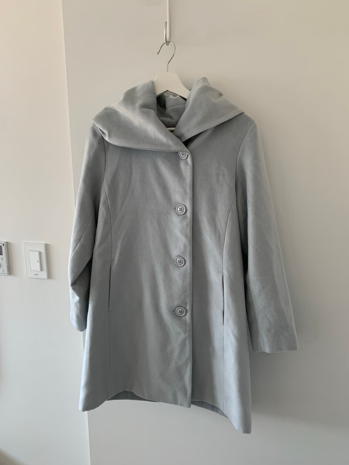 연하늘 오버넥 코트 상품이미지1