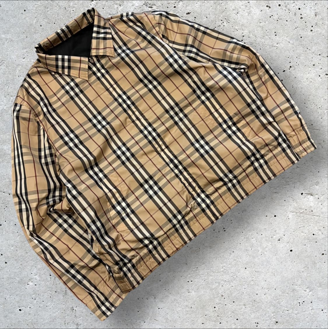 [M] 버버리 리버시블 노바체크 블랙 해링턴 자켓 B820 상품이미지2