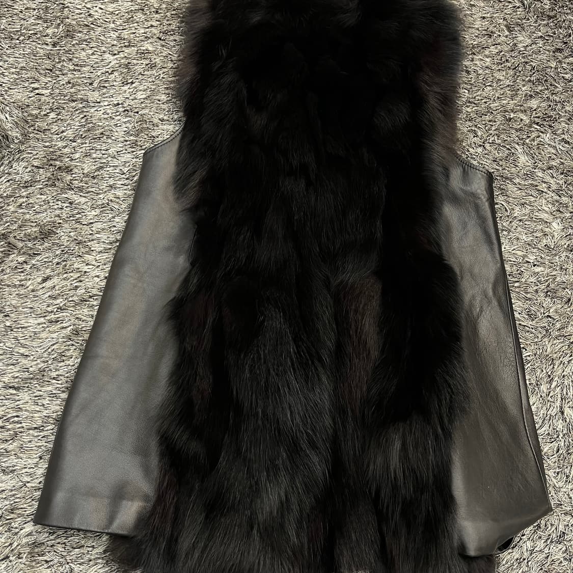 마리끌레르 여성 양가죽 여우털 베스트 (40) 66 상품이미지4