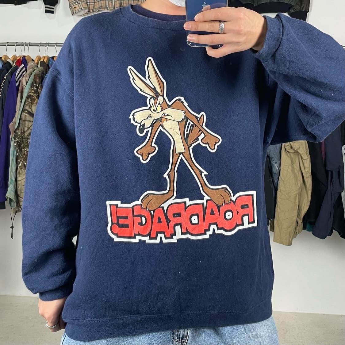 2000s 루니툰즈 와일 E 코요테 홀가먼트 스웻셔츠 상품이미지2