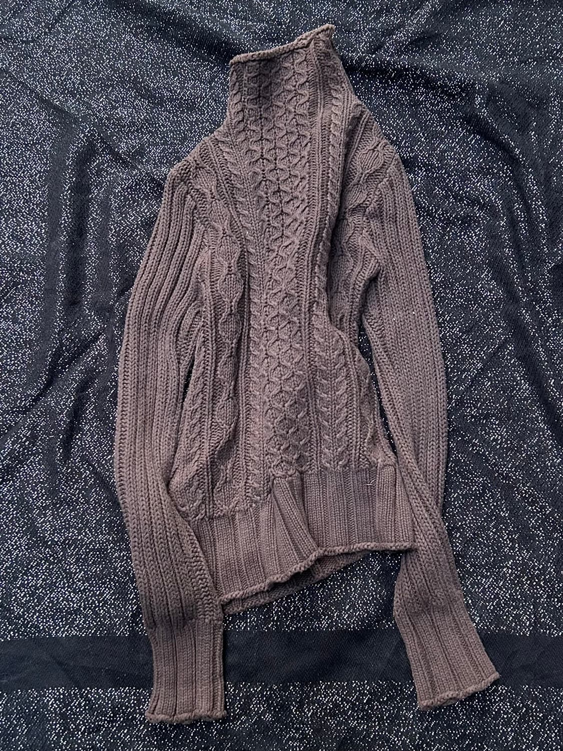 *rare* 2000s dkny 브라운 사선 비대칭 니트집업 상품이미지6